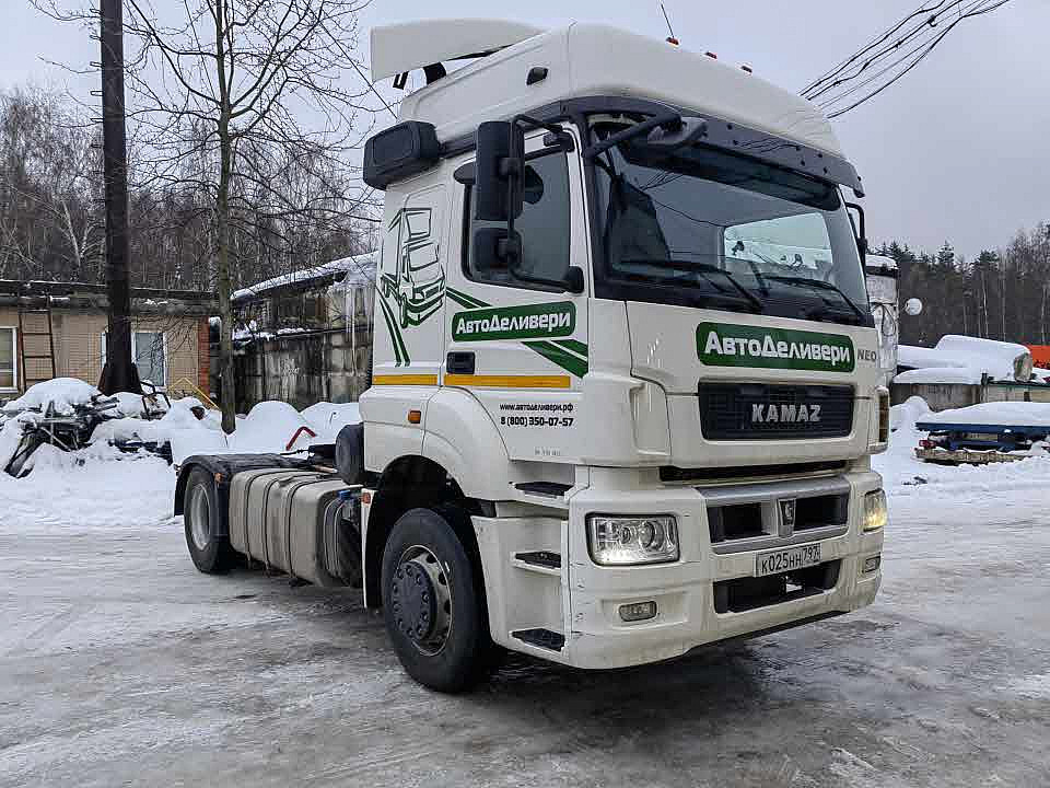 Наше портфолио - Оклейка камаза плёнкой для компании "АвтоДеливери" Наше портфолио - Оклейка камаза плёнкой для компании "АвтоДеливери"