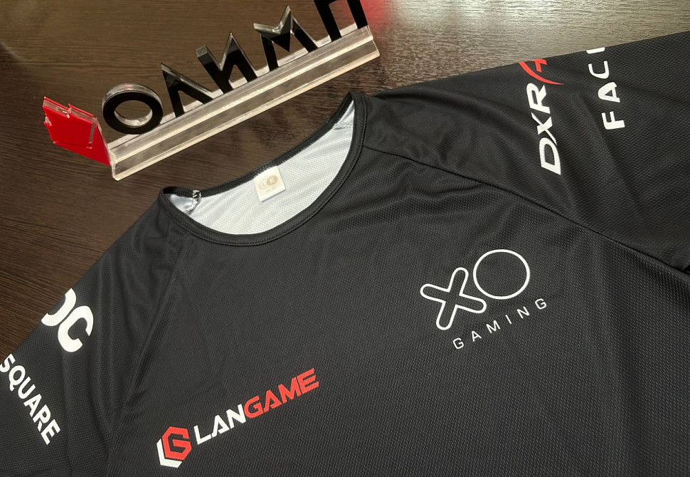 Наше портфолио - Печать фирменных футболок для компьютерного клуба &quot;XO Gaming&quot;
