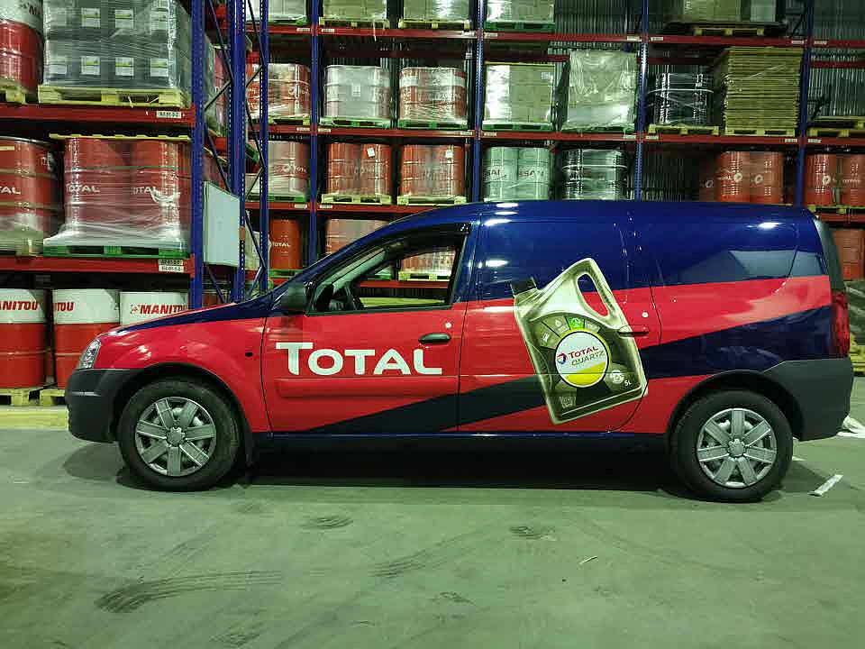 Наше портфолио - Оклейка автомобиля плёнкой для компании "Total" Наше портфолио - Оклейка автомобиля плёнкой для компании "Total"
